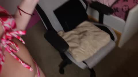 Snapshot of stardust_seiya chatting on February 12, 6:40 am stardust_seiya online show from February 12, 6:40 am