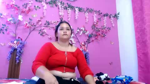 Snapshot of starfishanal21 chatting on May 17, 7:43 pm alejandra online show from May 17, 7:43 pm