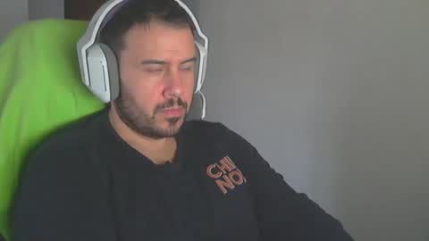 Snapshot of stark_86 chatting on December 2, 4:31 pm stark_86 online show from December 2, 4:31 pm