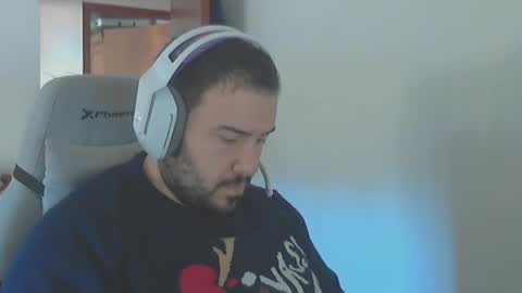 Snapshot of stark_86 chatting on December 8, 9:24 am stark_86 online show from December 8, 9:24 am