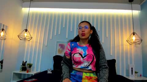 Snapshot of starkjoness chatting on October 29, 12:07 pm Stark Jones online show from October 29, 12:07 pm