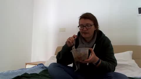 Snapshot of starlagurl chatting on January 18, 4:59 am starlagurl online show from January 18, 4:59 am