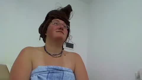 Snapshot of starlagurl chatting on January 20, 11:24 am starlagurl online show from January 20, 11:24 am