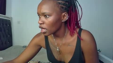 starlight_c online show from November 27, 9:44 am