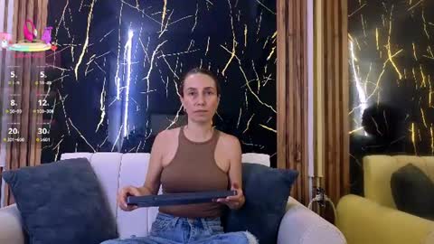 Snapshot of starlight_mature11_aws chatting on July 28, 7:50 pm starlight_mature11_aws online show from July 28, 7:50 pm