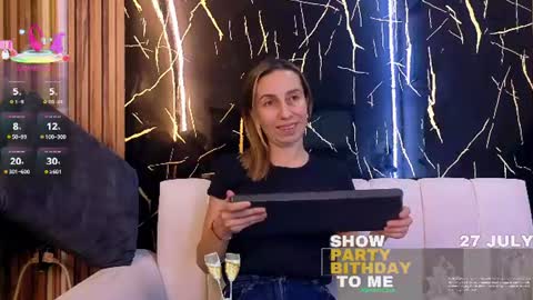 starlight_mature23_aws online show from July 24, 9:24 pm