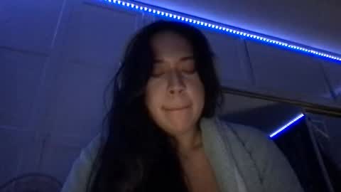 Snapshot of starlitdreams777 chatting on March 5, 8:32 am starlitdreams777 online show from March 5, 8:32 am