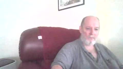 Snapshot of starmansteve2708 chatting on October 27, 7:34 am Starmansteve2708 online show from October 27, 7:34 am