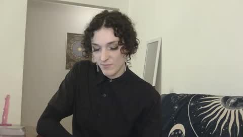 Evan online show from February 24, 12:41 am