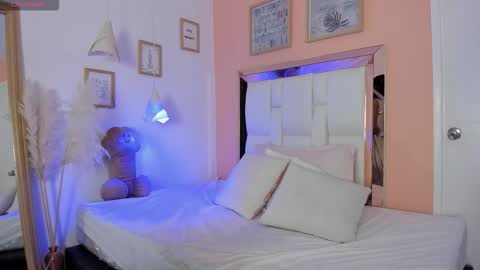 Starx online show from March 13, 8:15 pm