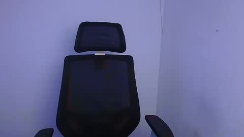 Snapshot of stasy_milk chatting on December 11, 12:34 pm Stasy online show from December 11, 12:34 pm