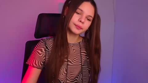 Snapshot of stasy_milk chatting on February 1, 10:05 am Stasy online show from February 1, 10:05 am