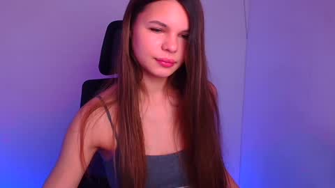 Snapshot of stasy_milk chatting on February 4, 6:57 am Stasy online show from February 4, 6:57 am