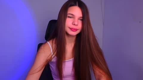 Snapshot of stasy_milk chatting on February 11, 7:12 am Stasy online show from February 11, 7:12 am