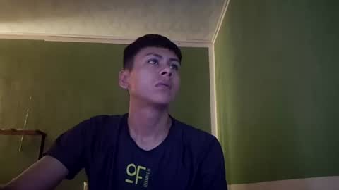 Snapshot of stebeen_smith chatting on June 28, 12:44 pm stebeen smith online show from June 28, 12:44 pm
