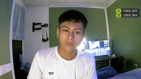 Snapshot of stebeen_smith chatting on July 27, 11:28 am stebeen smith online show from July 27, 11:28 am