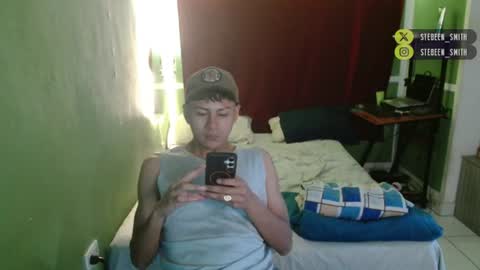 Snapshot of stebeen_smith chatting on August 2, 10:35 am stebeen smith online show from August 2, 10:35 am