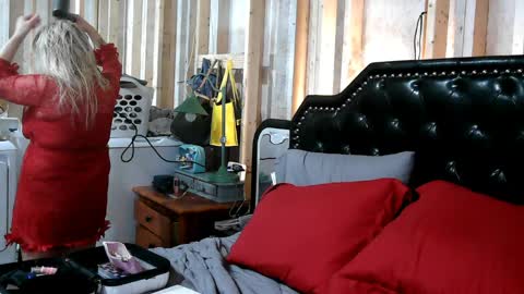 Snapshot of steeleenstacy chatting on May 31, 11:39 am Steele N Stacy online show from May 31, 11:39 am
