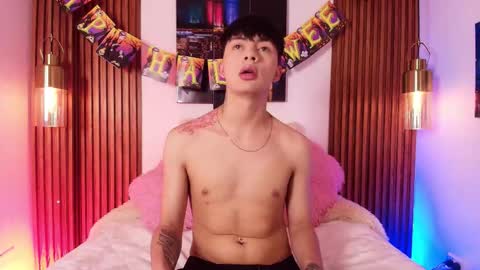 Steev online show from October 25, 8:03 pm