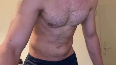 Stefan online show from June 10, 7:46 pm