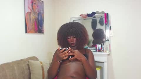 stefanny beautiful online show from May 5, 12:51 am
