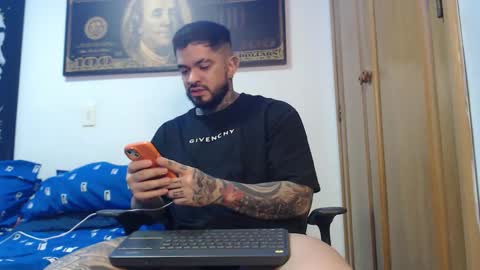 Snapshot of stefanodangelo01 chatting on October 26, 9:31 pm stefanodangelo01 online show from October 26, 9:31 pm