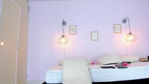 Snapshot of stefany520 chatting on December 5, 7:54 pm Stefany online show from December 5, 7:54 pm