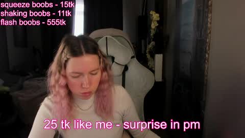 stefany_and_bettany online show from April 29, 2:54 pm