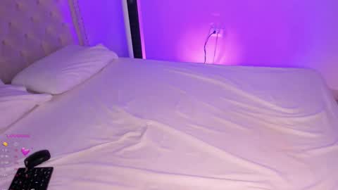 Snapshot of steffany_lopez_ chatting on December 20, 5:40 pm steffany_lopez_ online show from December 20, 5:40 pm