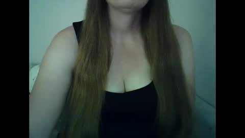 Snapshot of stefffa8009 chatting on April 23, 8:46 am stefffa8009 online show from April 23, 8:46 am