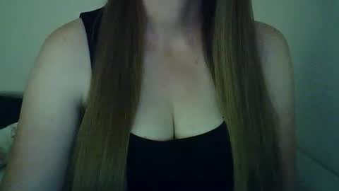 Snapshot of stefffa8009 chatting on April 30, 8:42 am stefffa8009 online show from April 30, 8:42 am