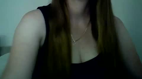 Snapshot of stefffa8009 chatting on May 20, 9:15 am stefffa8009 online show from May 20, 9:15 am