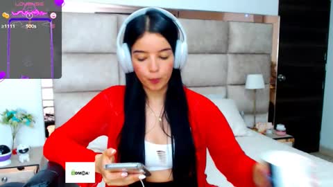 Stefany online show from March 10, 3:45 am