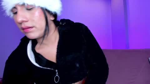 Snapshot of stefy_bratz chatting on April 5, 3:36 am Stefany Bratz online show from April 5, 3:36 am