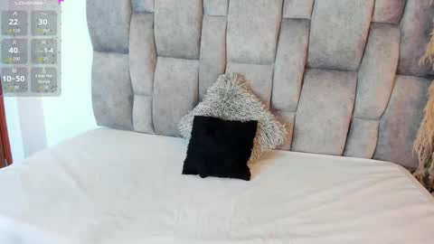 Stefy online show from December 14, 2:33 pm