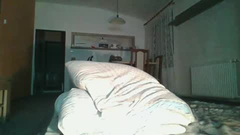 Snapshot of steki038434 chatting on December 13, 7:53 pm steki038434 online show from December 13, 7:53 pm