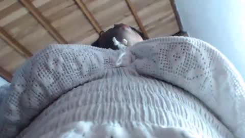 stella online show from February 15, 7:51 am