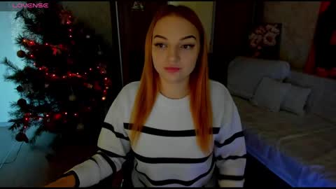Snapshot of stella__cox chatting on January 2, 6:29 am Stella Cox online show from January 2, 6:29 am
