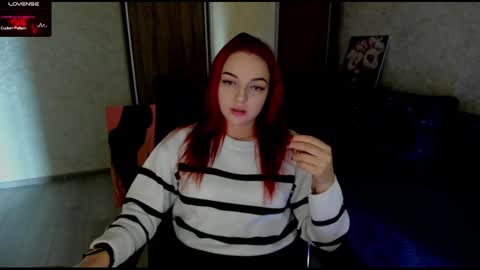 Snapshot of stella__cox chatting on January 25, 9:26 am Stella Cox online show from January 25, 9:26 am