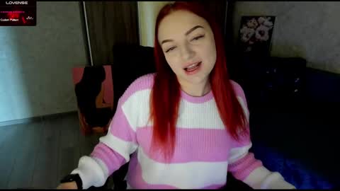 Snapshot of stella__cox chatting on February 3, 6:24 am Stella Cox online show from February 3, 6:24 am