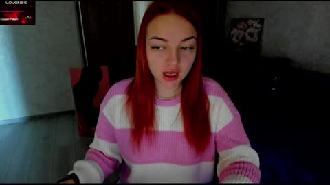 Snapshot of stella__cox chatting on February 7, 6:14 am Stella Cox online show from February 7, 6:14 am