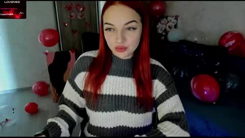Snapshot of stella__cox chatting on February 14, 6:23 am Stella Cox online show from February 14, 6:23 am
