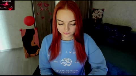 Snapshot of stella__cox chatting on February 20, 6:28 am Stella Cox online show from February 20, 6:28 am