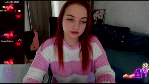 Snapshot of stella__cox chatting on February 28, 9:36 am Stella Cox online show from February 28, 9:36 am