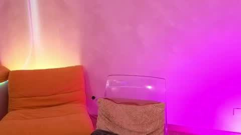 Yuli online show from July 31, 7:02 pm