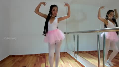 Snapshot of stella_michel chatting on July 28, 8:52 pm stella online show from July 28, 8:52 pm