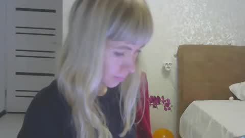 Snapshot of stella_walters chatting on November 2, 9:50 pm stella_walters online show from November 2, 9:50 pm