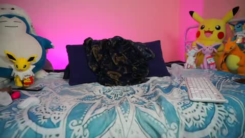 StellaCinderella online show from May 13, 2:03 pm
