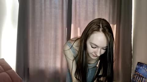 Stella online show from September 22, 7:10 am