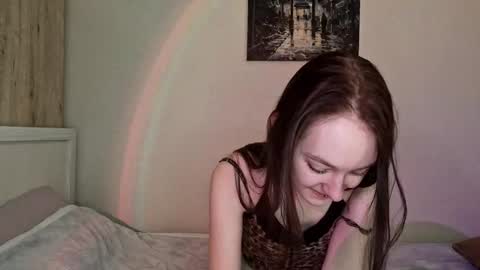 Stella online show from November 28, 8:17 am